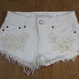 American Eagle Women's White Denim Shorts